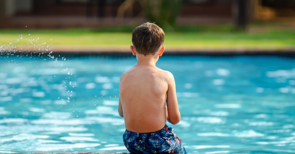 découvrez nos conseils pour acheter une piscine : guide complet pour choisir le modèle idéal, installation et entretien.