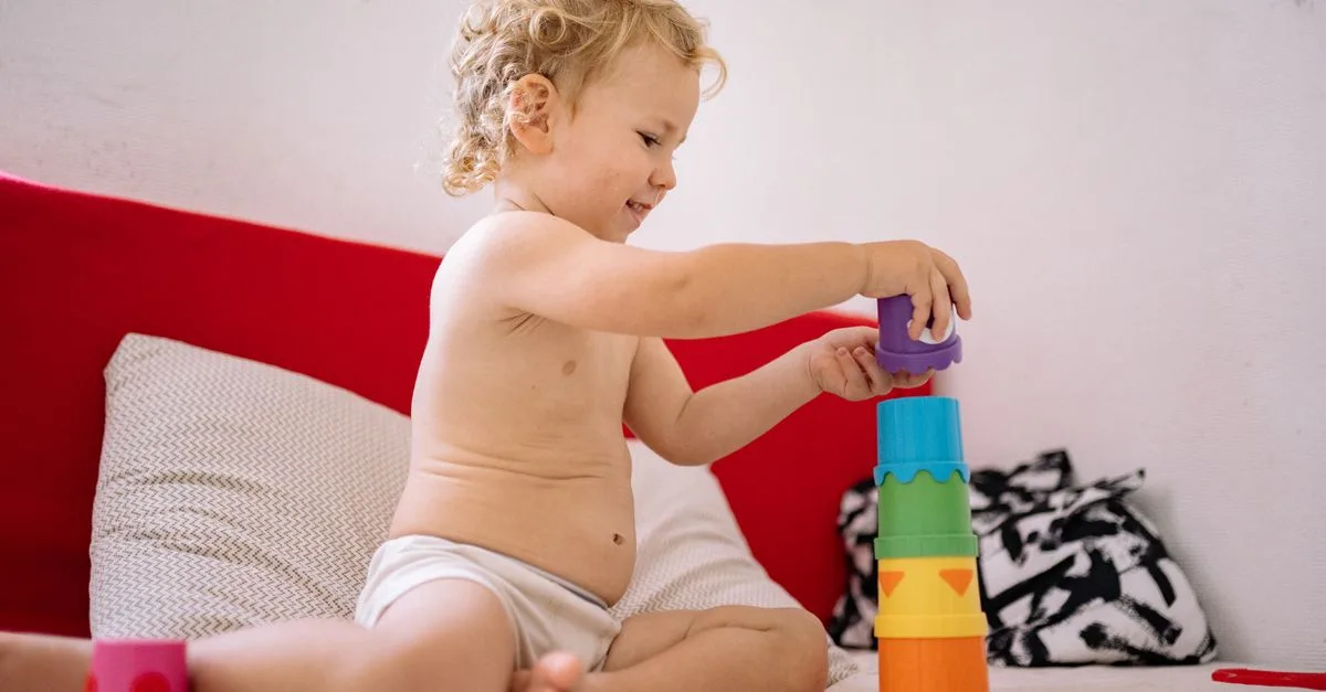 découvrez tout ce dont votre bébé a besoin : conseils, produits, et astuces pour accompagner son développement et son bien-être.